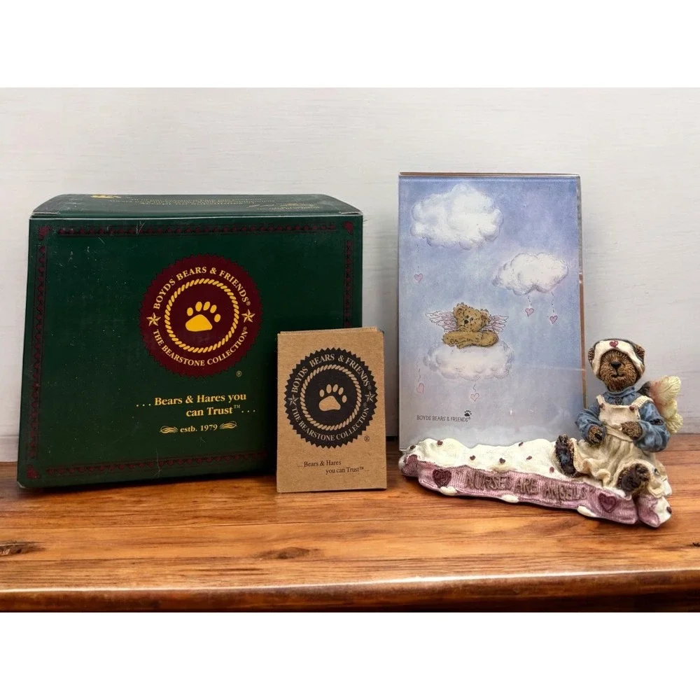 Boyd's Bear Rosemary Bearhugs...T.L.C. Nurse Figurine‎ w/ Picture Frame #27359